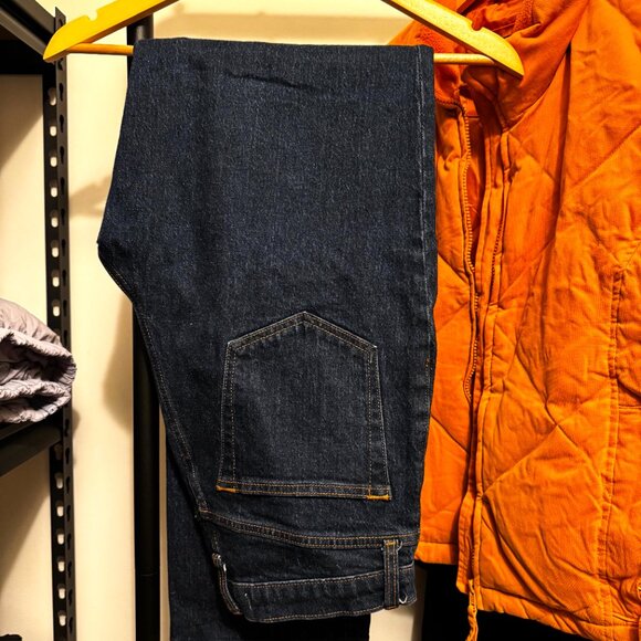 Abercrombie & Fitch 90’s Straight Ultra High Rise Jeans – Size 29/8L – EUC - Picture 2 of 9